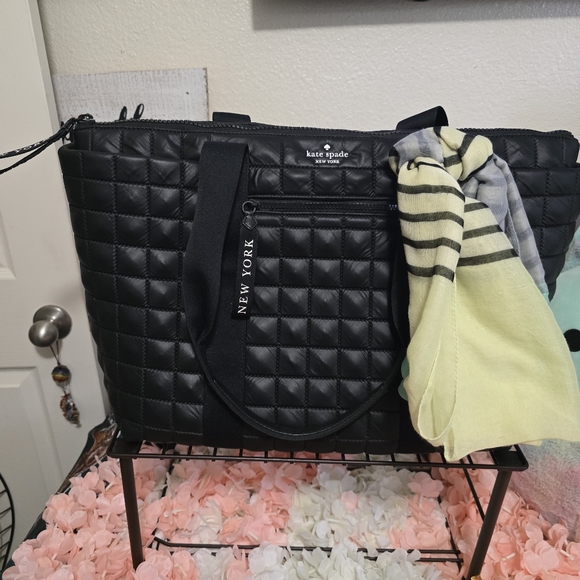 kate spade Handbags - Kate Spade LARGE Black Quilted Tote with Scarf - Perfect Overnight/Travel Bag